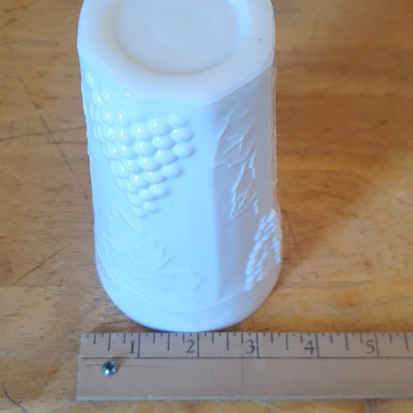 Two Grape Pattern Milk Glass Cups - Picture 8 of 8